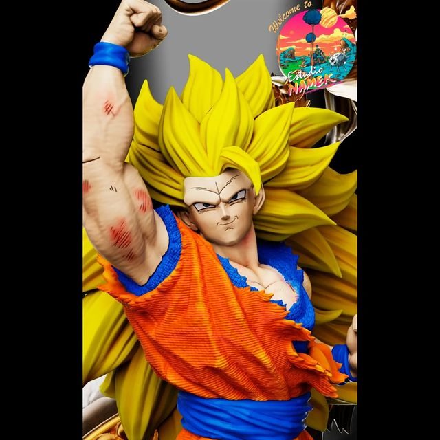 Goku Super Saiyan 3 Dragon view 3