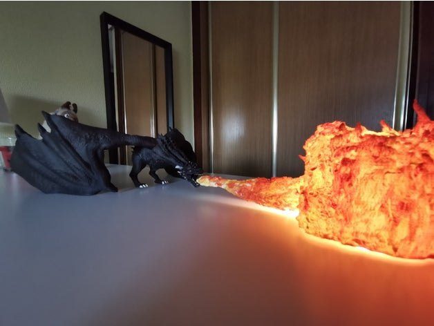 Drogon Lamp