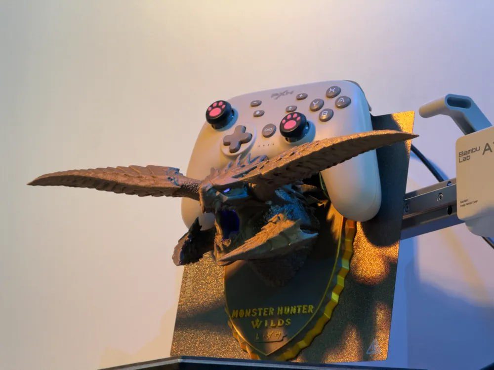 Rey Dau Monster Hunter Wilds Auroral-Thunder Dragon Head Sculpture view 3