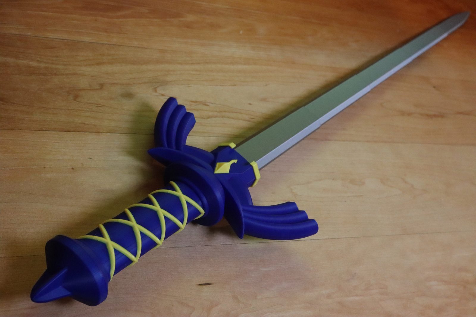 [85820472] 2023-07-09 Collapsing Master Sword