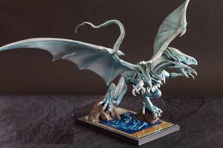 Blue Eyes White Dragon 01